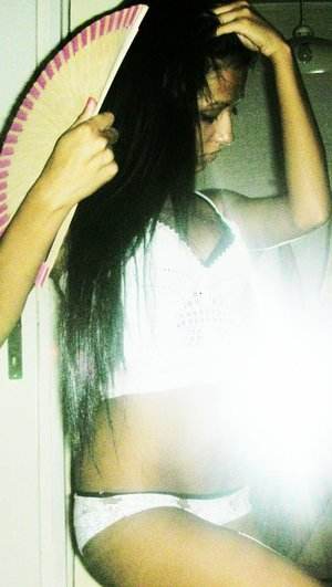 Profile image of Hazel, 21, from Illinois