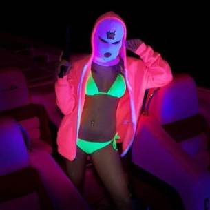 Photo of Esther (22) from Washington dating profile