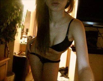 Chat with Laisha (21) | Florida Hookups Available Now