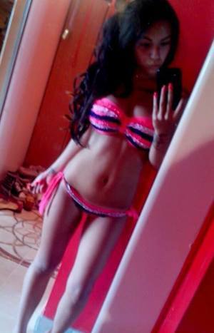 Alma (19) in New York | Hookup Tonight