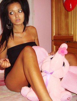 Meet Makenna (19) from North Carolina | Same-Night Dating