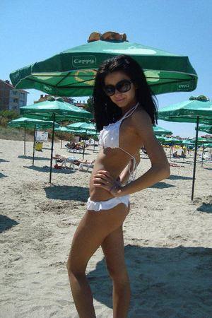 Meet Arlene (29) from North Carolina | Same-Night Dating