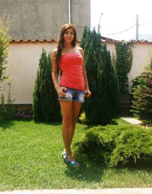 Meet Ashlee (26) from New Jersey | Same-Night Dating