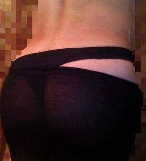 Chat with Laurie (20) | New York Hookups Available Now