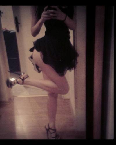 Meet Britney (24) from Texas | Same-Night Dating