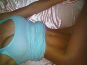 Chat with Maureen (26) | Texas Hookups Available Now