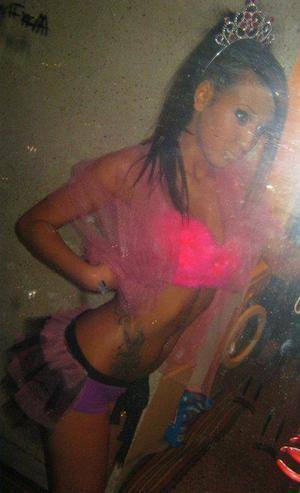 Meet Lakeisha (29) from North Carolina | Same-Night Dating