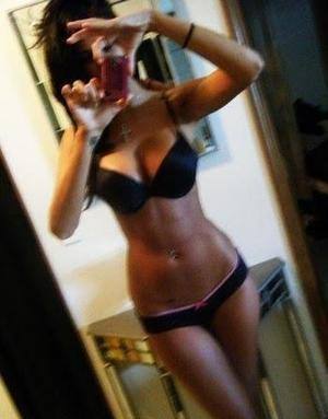 Meet Hanna (26) from Ohio | Same-Night Dating