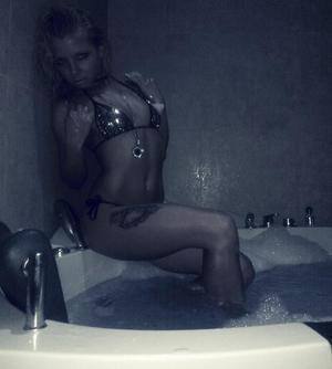 Meet Tatiana (20) from North Carolina | Same-Night Dating