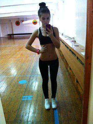 Meet Abbie (19) from Illinois | Same-Night Dating