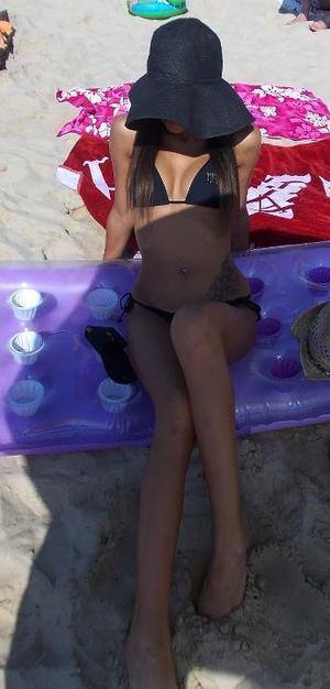 Chat with Adeline (28) | New Jersey Hookups Available Now