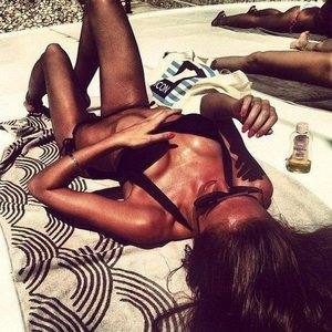 Meet Shelley (18) from Missouri | Same-Night Dating