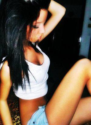 Nia (21) in North Carolina | Hookup Tonight