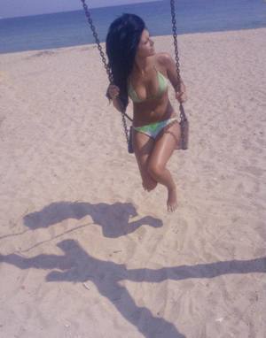 Yasmin (25) in New York | Hookup Tonight