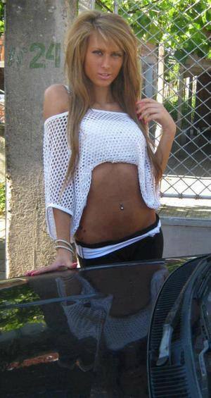 Terra (27) from Colorado Springs, CO profile image