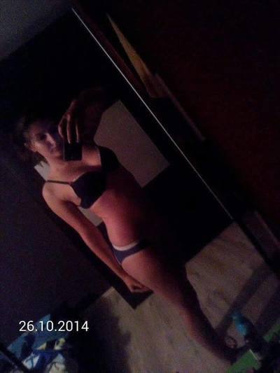 Chat with Brooklynn (25) | North Carolina Hookups Available Now