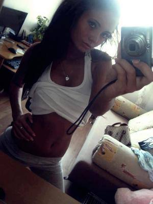 Meet Chelsea (19) from Colorado | Same-Night Dating