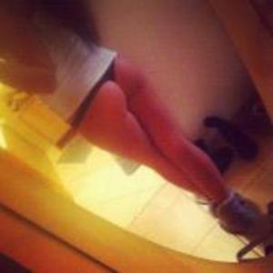 Chat with Lizeth (25) | New York Hookups Available Now
