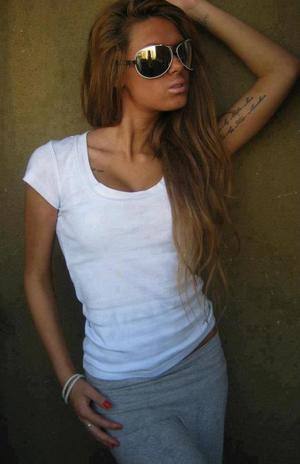 Meet Julianna (26) from Connecticut | Same-Night Dating