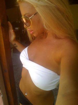 Chat with Brianna (23) | Pennsylvania Hookups Available Now