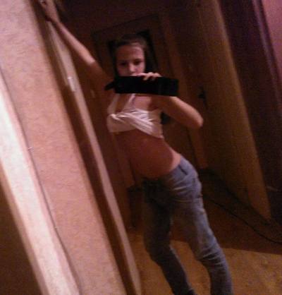 Chat with Alize (25) | Texas Hookups Available Now