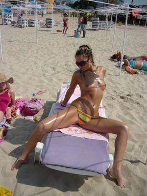 Chat with Latrice (20) | New York Hookups Available Now