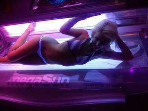 Meet Belinda (24) from Connecticut | Same-Night Dating