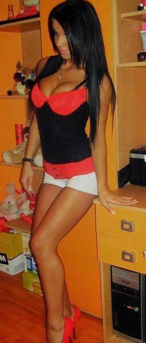 Meet Alice (23) from Texas | Same-Night Dating