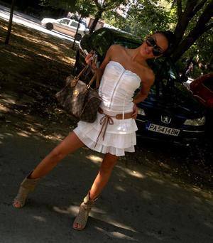 Chat with Ciera (18) | Texas Hookups Available Now