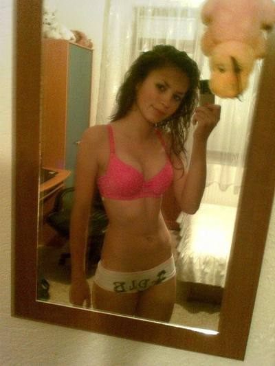 Meet Vivian (28) from Florida | Same-Night Dating