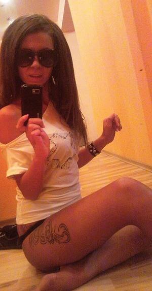 Chat with Marisa (21) | Pennsylvania Hookups Available Now