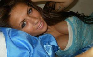 Chat with Elle (26) | Texas Hookups Available Now