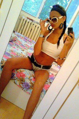 Meet Loretta (27) from Pennsylvania | Same-Night Dating