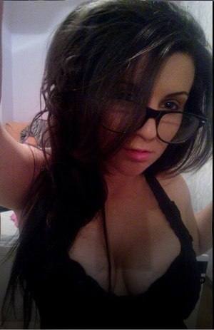 Chat with Leticia (30) | Pennsylvania Hookups Available Now