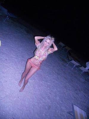 Paige (18) in New York | Hookup Tonight