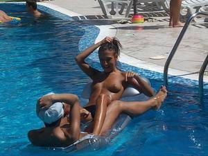 Ashley, 19, Texas | Tonight Casual Encounters