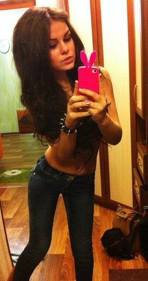Chat with Brenna (26) | New York Hookups Available Now