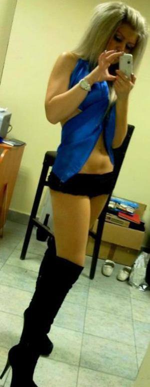 Chat with Shaina (28) | New York Hookups Available Now