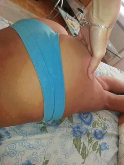 Chat with Emely (27) | Florida Hookups Available Now