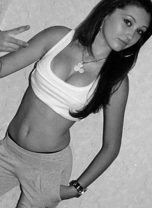 Meet Janet (24) from Texas | Same-Night Dating