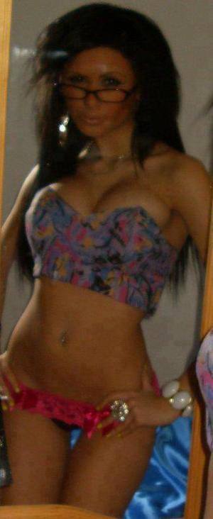 Chat with Karli (29) | Kentucky Hookups Available Now