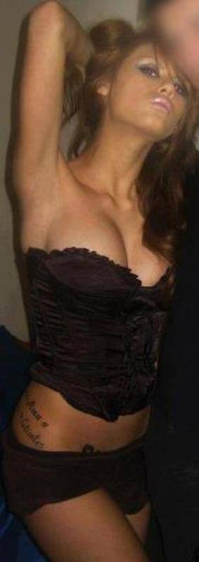 Chat with Julie (27) | Colorado Hookups Available Now