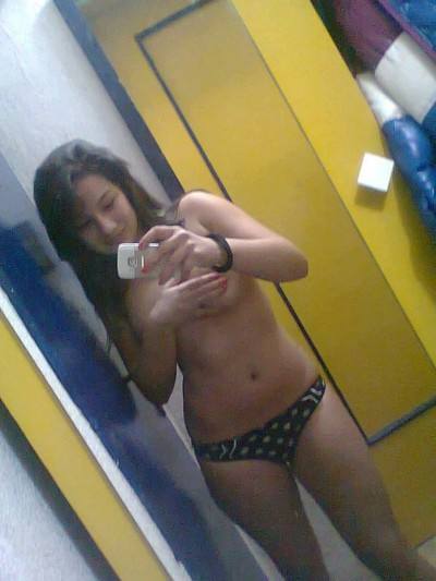 Chat with Sandy (30) | Texas Hookups Available Now