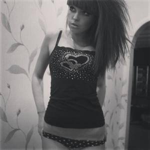 Jessie (24) in California | Hookup Tonight