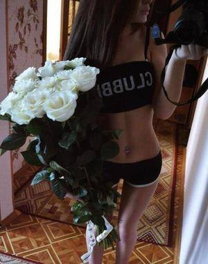 Photo of Angela (23) from Atlanta, GA dating profile