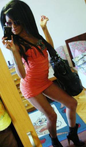 Meet Jaylene (30) from Kentucky | Same-Night Dating