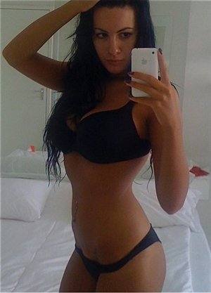 Meet Aiyana (21) from New York | Same-Night Dating