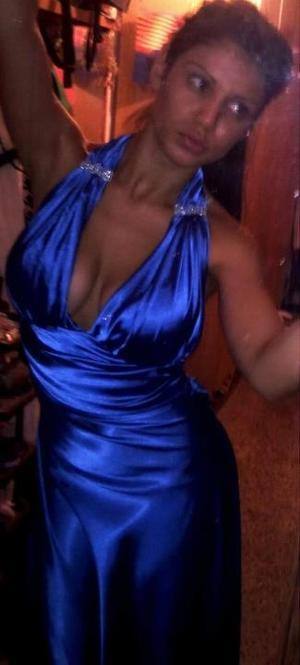 Chat with Raven (27) | New York Hookups Available Now