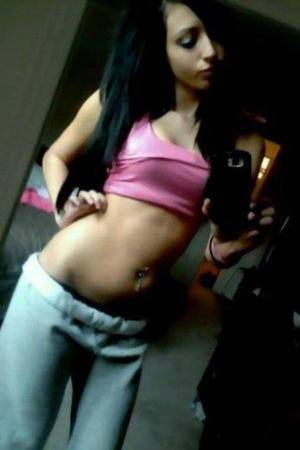 Meet Mariana (29) from Texas | Same-Night Dating