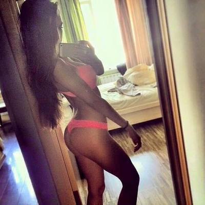 Meet Paulina (26) from Texas | Same-Night Dating